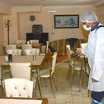 阿伊冈阿瓦诺斯酒店