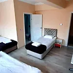 Aygun Hotel *